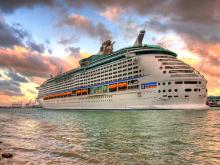 Michael Bayley, nuevo vicepresidente ejecutivo de Royal Caribbean Imagen de uno de los mayores buques de Royal Caribbean